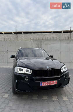 Внедорожник / Кроссовер BMW X5 2015 в 