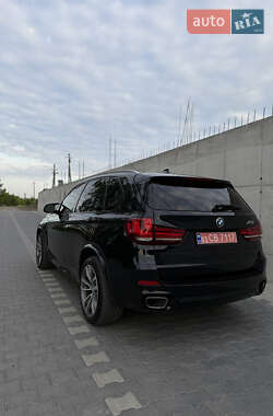Внедорожник / Кроссовер BMW X5 2015 в 