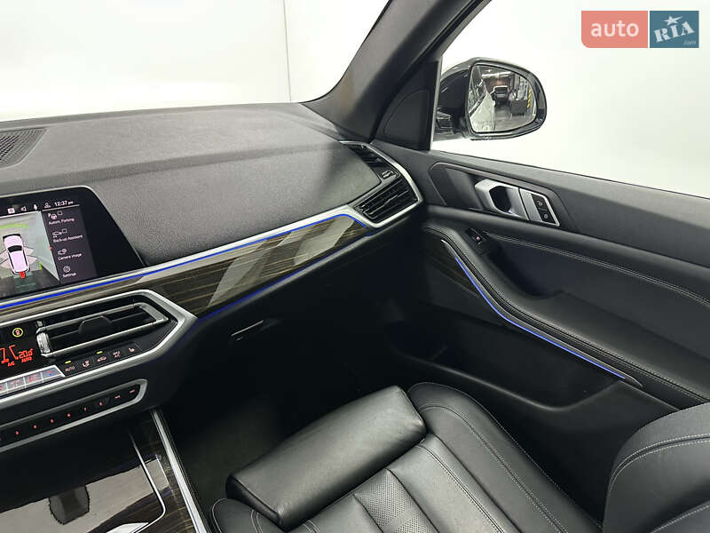 Внедорожник / Кроссовер BMW X5 2019 в Одессе