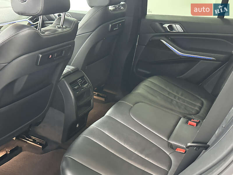 Внедорожник / Кроссовер BMW X5 2019 в Одессе