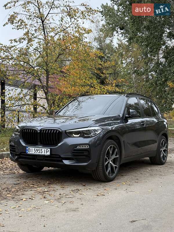 Внедорожник / Кроссовер BMW X5 2018 в Полтаве