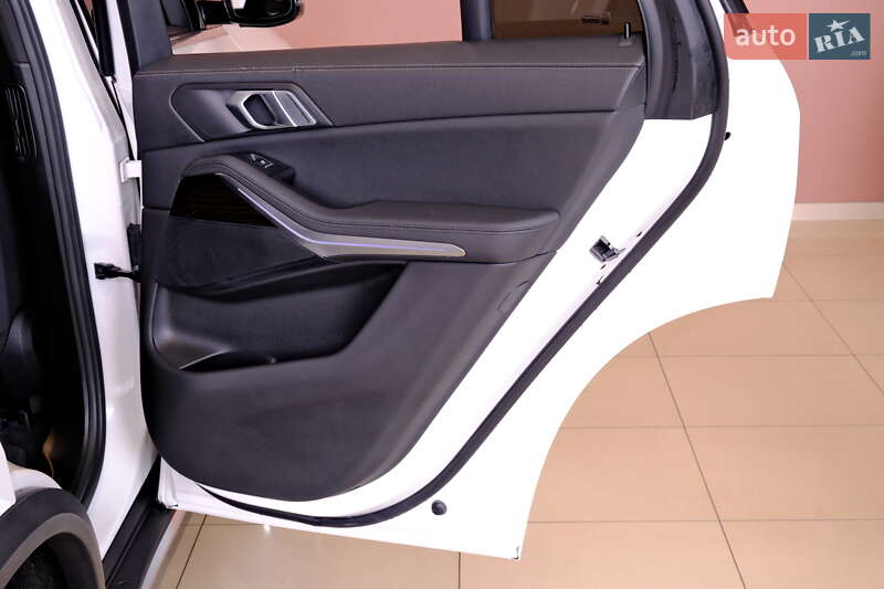 Внедорожник / Кроссовер BMW X5 2018 в Одессе