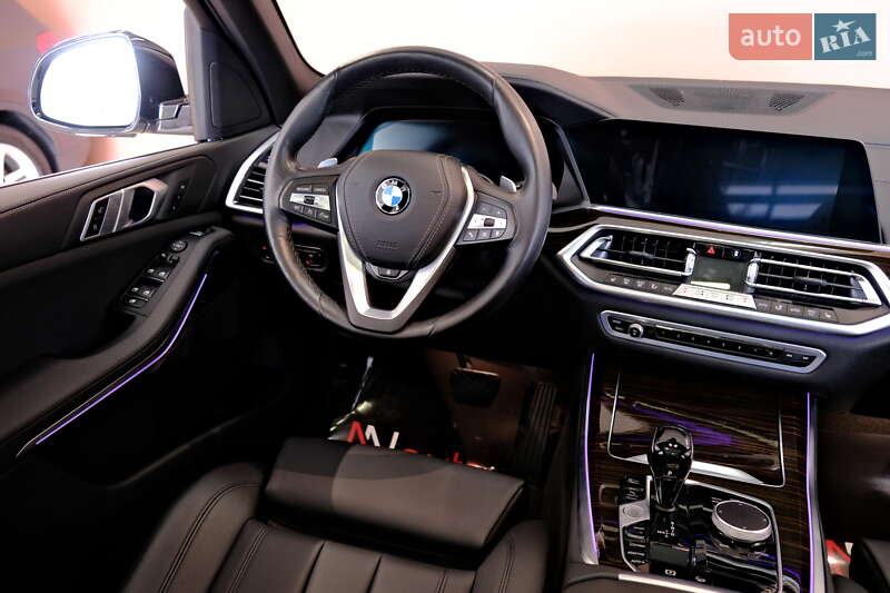 Внедорожник / Кроссовер BMW X5 2018 в Одессе