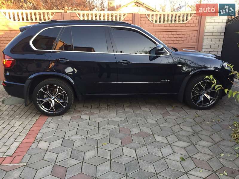 Позашляховик / Кросовер BMW X5 2012 в Житомирі