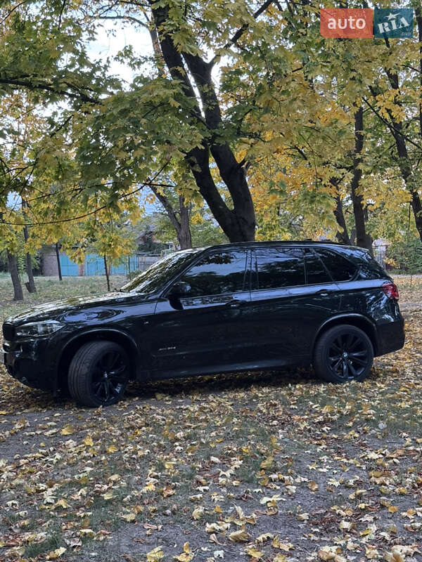 Внедорожник / Кроссовер BMW X5 2016 в Никополе