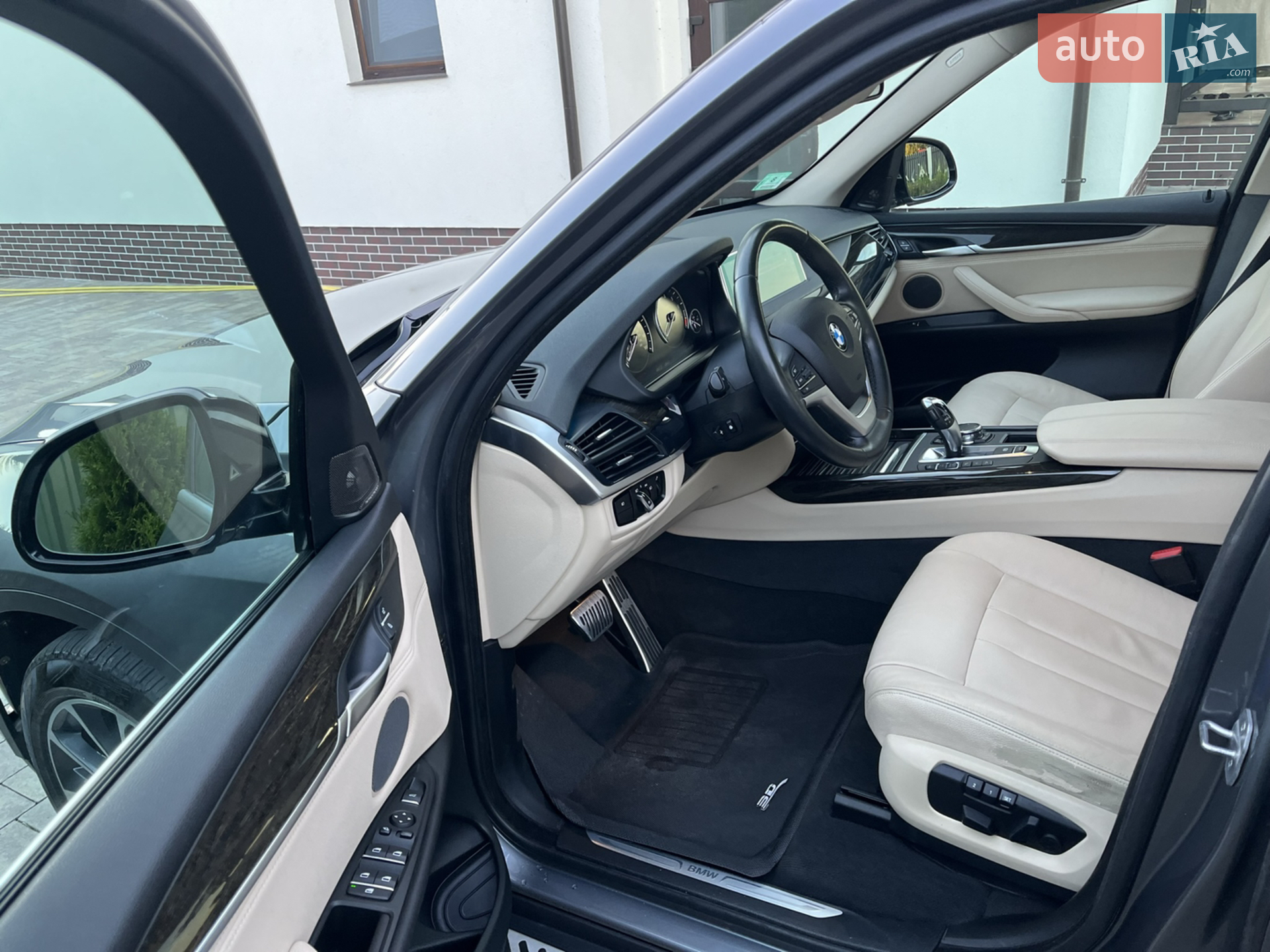 2016 BMW X5 - мініатюра 4