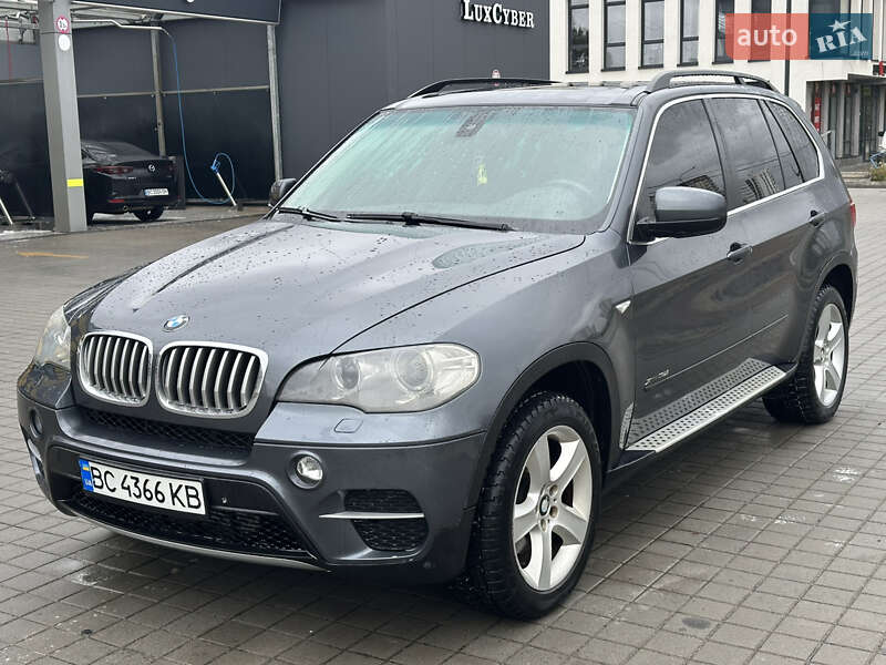 Внедорожник / Кроссовер BMW X5 2013 в Львове