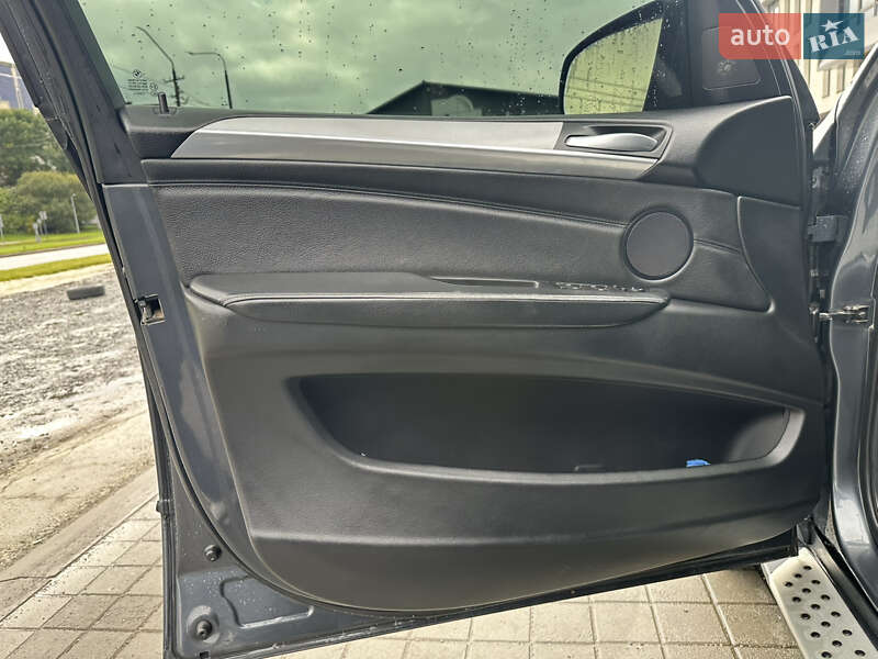 Внедорожник / Кроссовер BMW X5 2013 в Львове