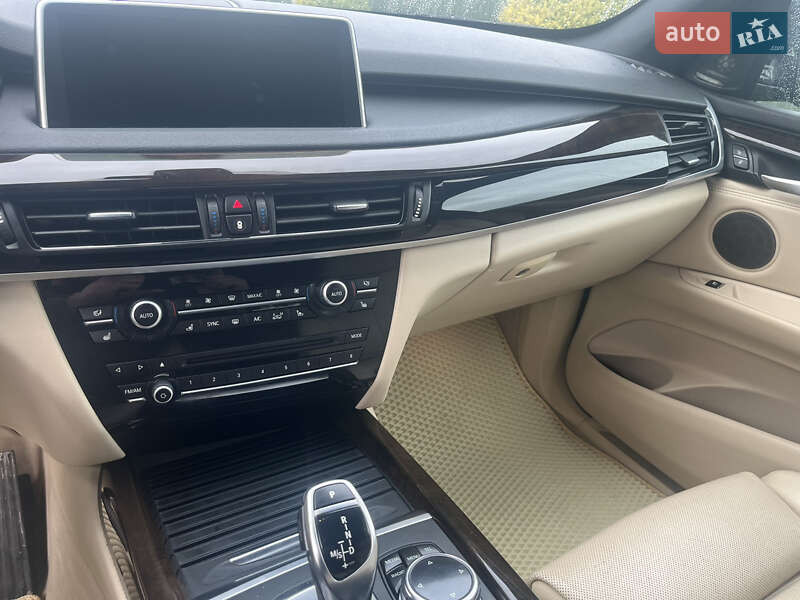 Позашляховик / Кросовер BMW X5 2014 в Ковелі