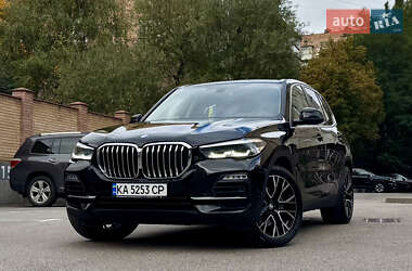 Позашляховик / Кросовер BMW X5 2021 в Києві
