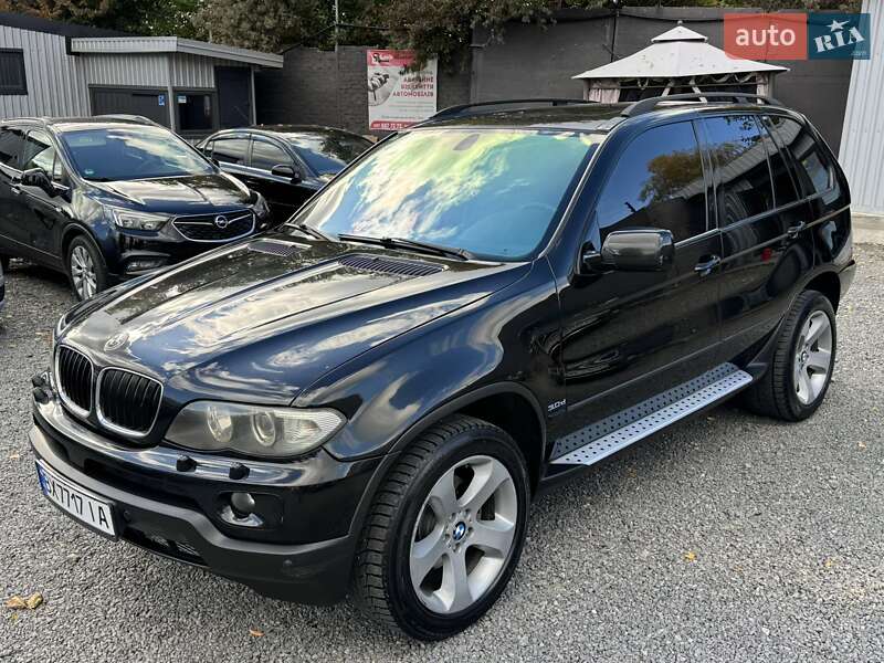 Позашляховик / Кросовер BMW X5 2004 в 