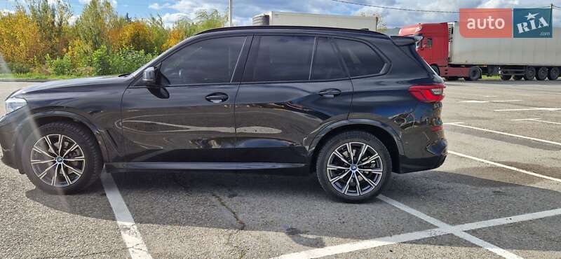Позашляховик / Кросовер BMW X5 2019 в Чернівцях фото 4 Позашляховик / Кросовер BMW X5 2019 в Чернівцях