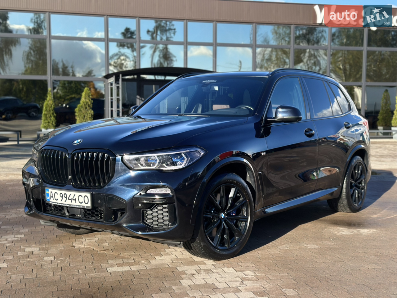 2022 Mercedes-Benz GLC - мініатюра 184