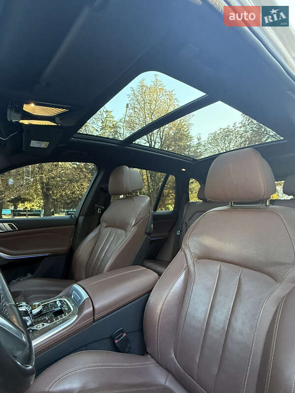 Внедорожник / Кроссовер BMW X5 2019 в Желтых Водах