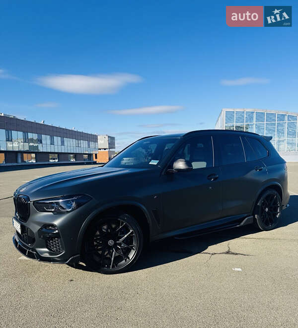 Внедорожник / Кроссовер BMW X5 2022 в Киеве