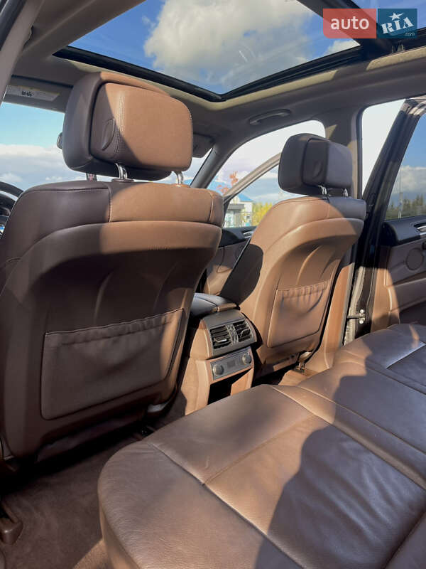 Внедорожник / Кроссовер BMW X5 2012 в Сокале