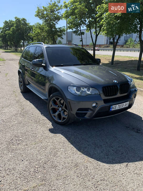 BMW X5 2011