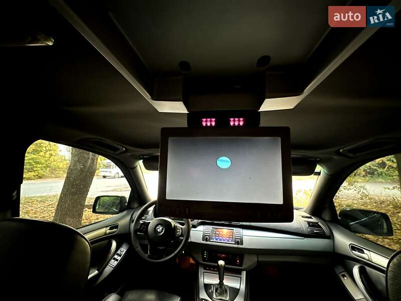 Внедорожник / Кроссовер BMW X5 2004 в Умани