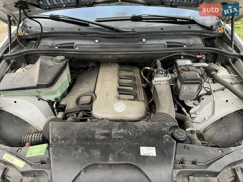 Внедорожник / Кроссовер BMW X5 2002 в Перемышлянах