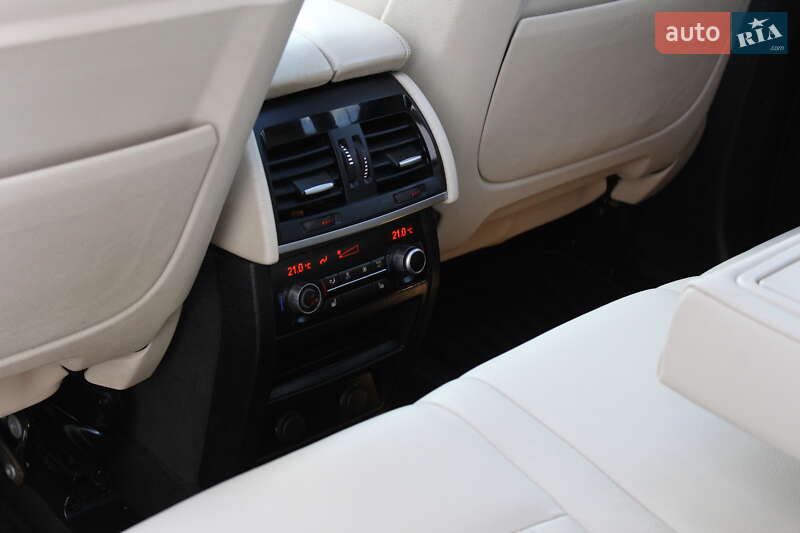 Внедорожник / Кроссовер BMW X5 2018 в Ровно