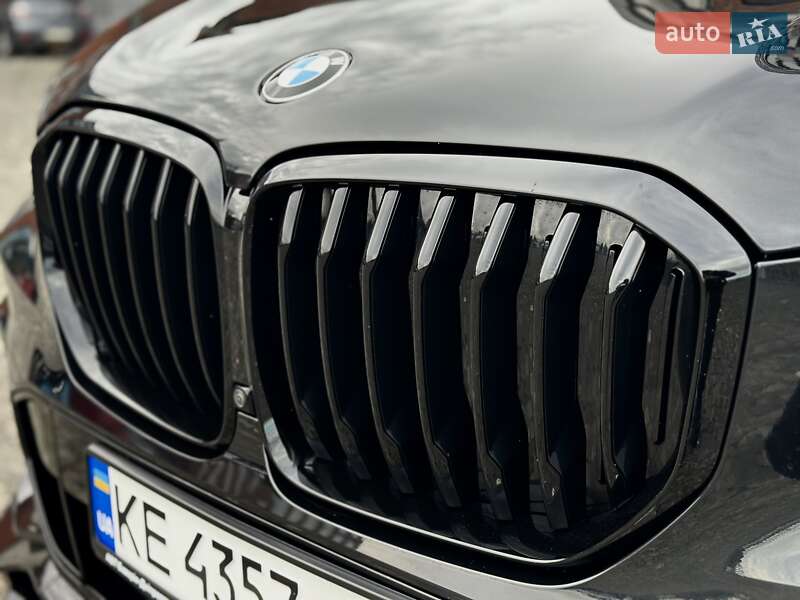 Позашляховик / Кросовер BMW X5 2018 в Дніпрі