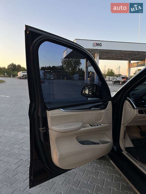 Позашляховик / Кросовер BMW X5 2013 в Вінниці