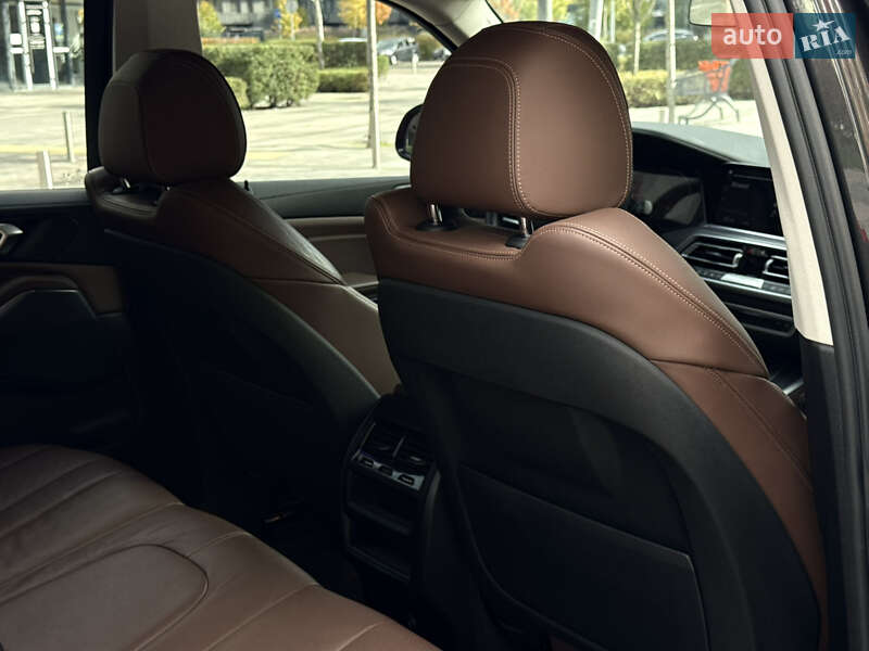 Внедорожник / Кроссовер BMW X5 2019 в Киеве