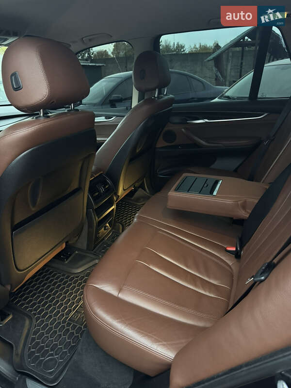 Позашляховик / Кросовер BMW X5 2015 в Чернігові