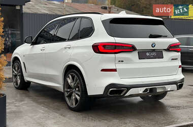 Внедорожник / Кроссовер BMW X5 2022 в 