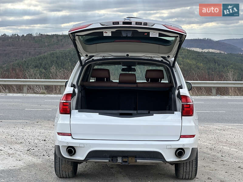 Внедорожник / Кроссовер BMW X5 2010 в Тернополе