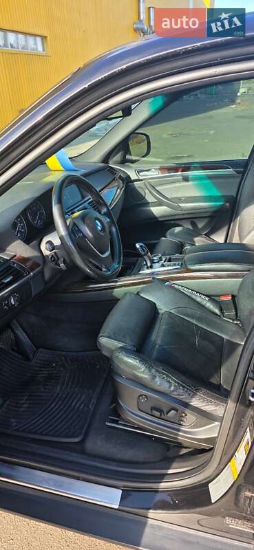 Позашляховик / Кросовер BMW X5 2009 в Краматорську