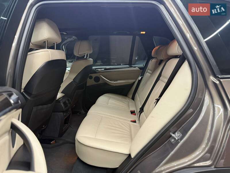 Внедорожник / Кроссовер BMW X5 2011 в Черновцах фото 16 Внедорожник / Кроссовер BMW X5 2011 в Черновцах