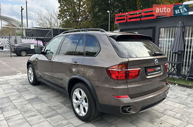 Позашляховик / Кросовер BMW X5 2010 в  фото 14 Позашляховик / Кросовер BMW X5 2010 в