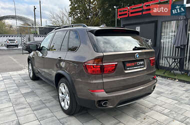 Позашляховик / Кросовер BMW X5 2010 в  фото 13 Позашляховик / Кросовер BMW X5 2010 в
