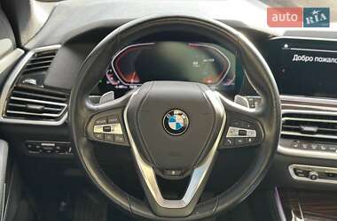 Внедорожник / Кроссовер BMW X5 2018 в 