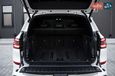 Внедорожник / Кроссовер BMW X5 2019 в 