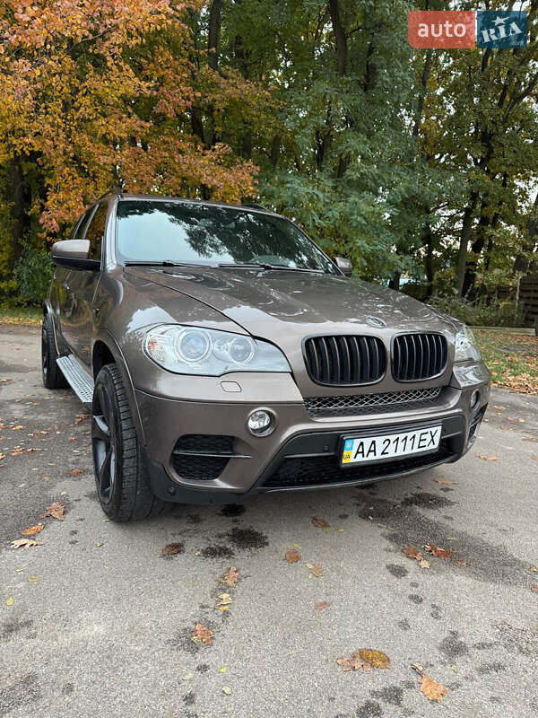 BMW X5 2011