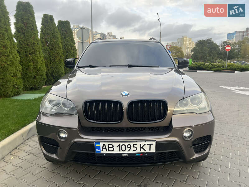 Позашляховик / Кросовер BMW X5 2011 в Києві