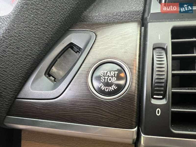 Позашляховик / Кросовер BMW X5 2011 в Києві