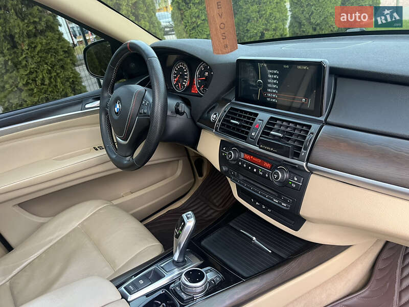 Позашляховик / Кросовер BMW X5 2011 в Києві