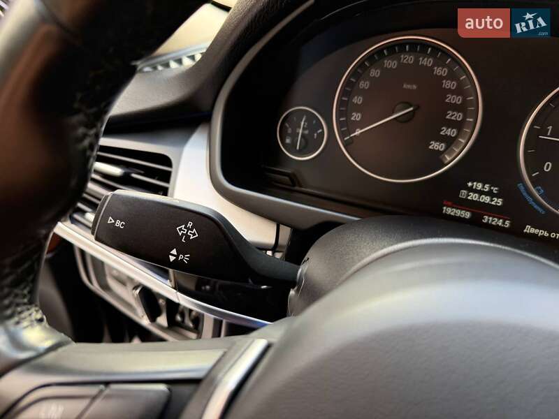 Внедорожник / Кроссовер BMW X5 2016 в Киеве фото 16 Внедорожник / Кроссовер BMW X5 2016 в Киеве