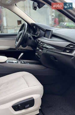 Внедорожник / Кроссовер BMW X5 2014 в 