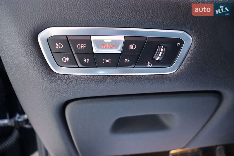 Внедорожник / Кроссовер BMW X5 2019 в Львове