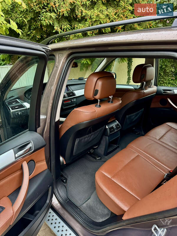 Внедорожник / Кроссовер BMW X5 2012 в Тячеве фото 17 Внедорожник / Кроссовер BMW X5 2012 в Тячеве