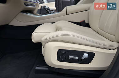 Внедорожник / Кроссовер BMW X5 2019 в 