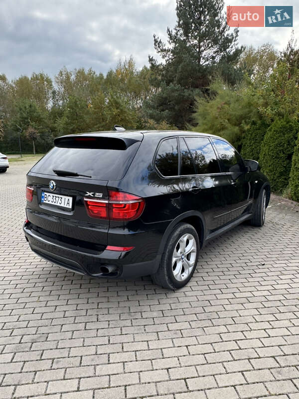 Внедорожник / Кроссовер BMW X5 2011 в Львове
