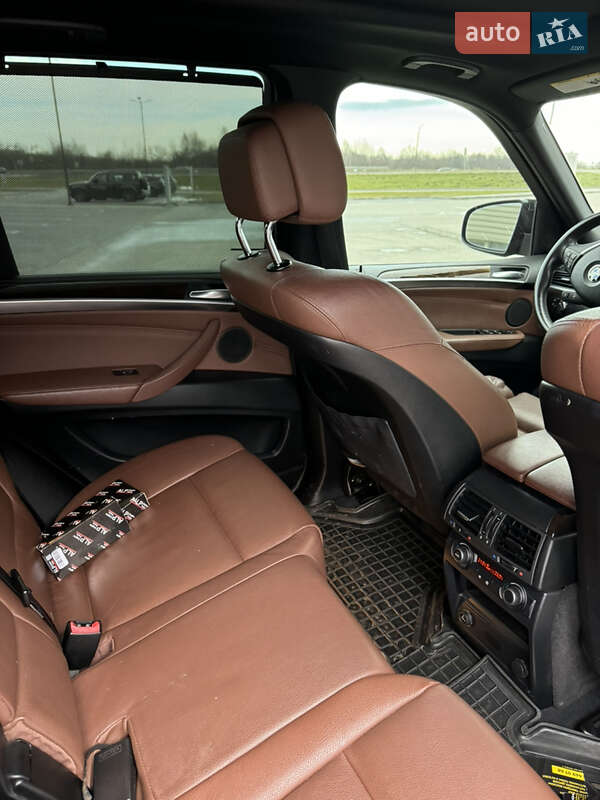 Внедорожник / Кроссовер BMW X5 2011 в Львове