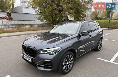Внедорожник / Кроссовер BMW X5 2018 в 