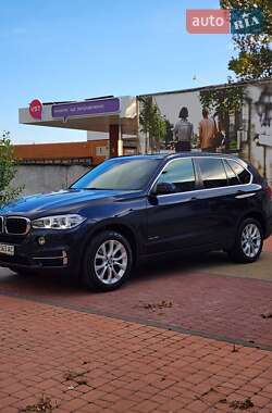 Внедорожник / Кроссовер BMW X5 2015 в 