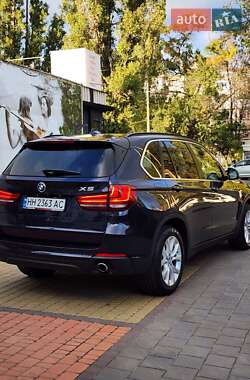Внедорожник / Кроссовер BMW X5 2015 в 